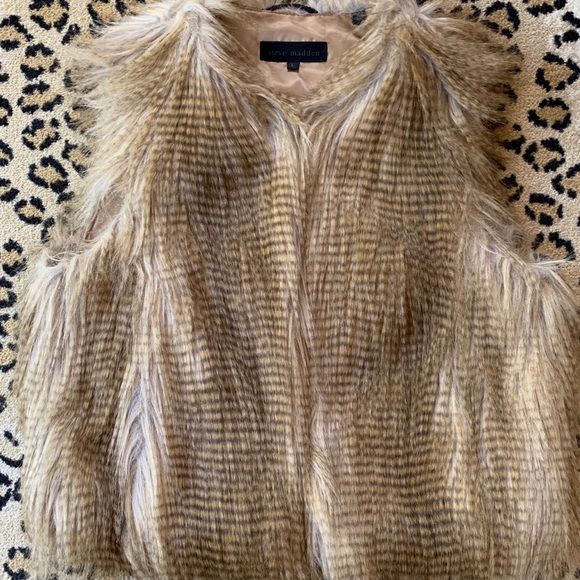 Steve Madden Faux Fur Vest Size Large - Picture 1 of 7